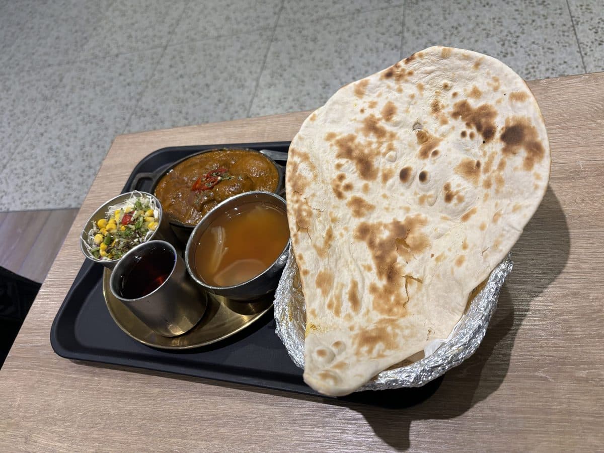 Pakistani Food Calorie Chart: 20+ Desi Dishes with Calories & Macros — CalsFlow guide cover