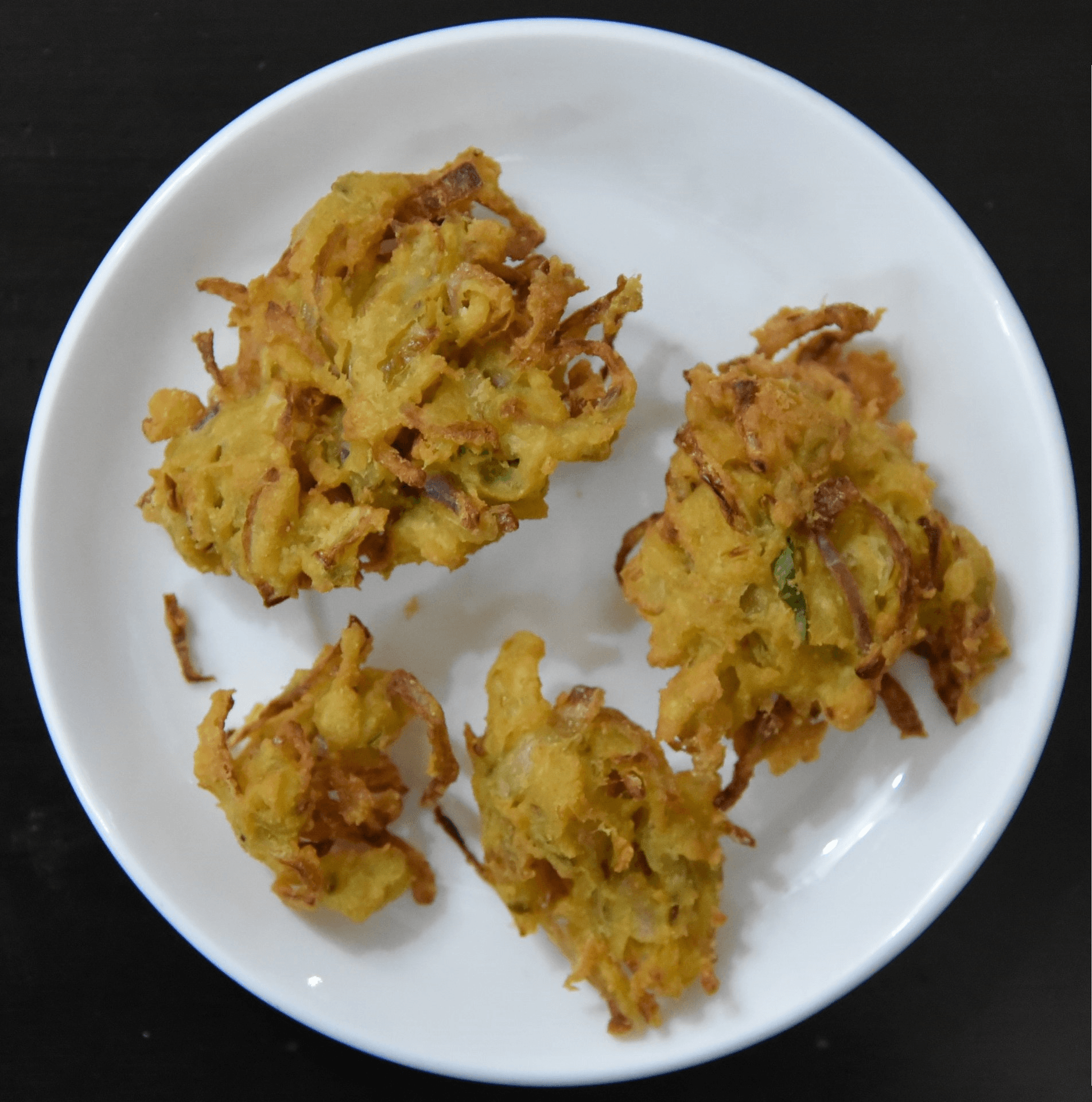 Pakora Calories: Per Piece, Per 100g & What Drives It — CalsFlow guide cover