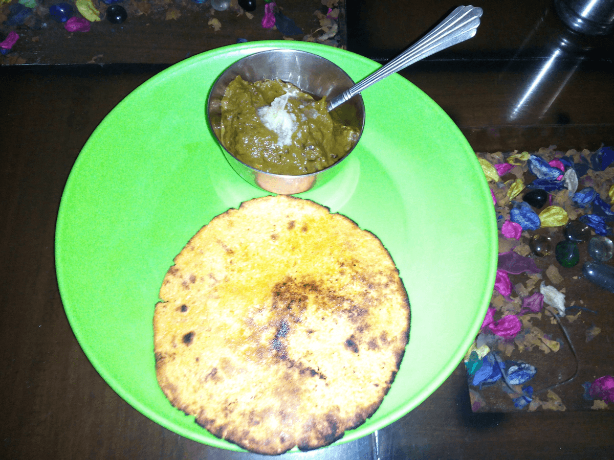 Sarson Ka Saag Calories: Per Bowl, With Makhan & Makki Ki Roti — CalsFlow guide cover